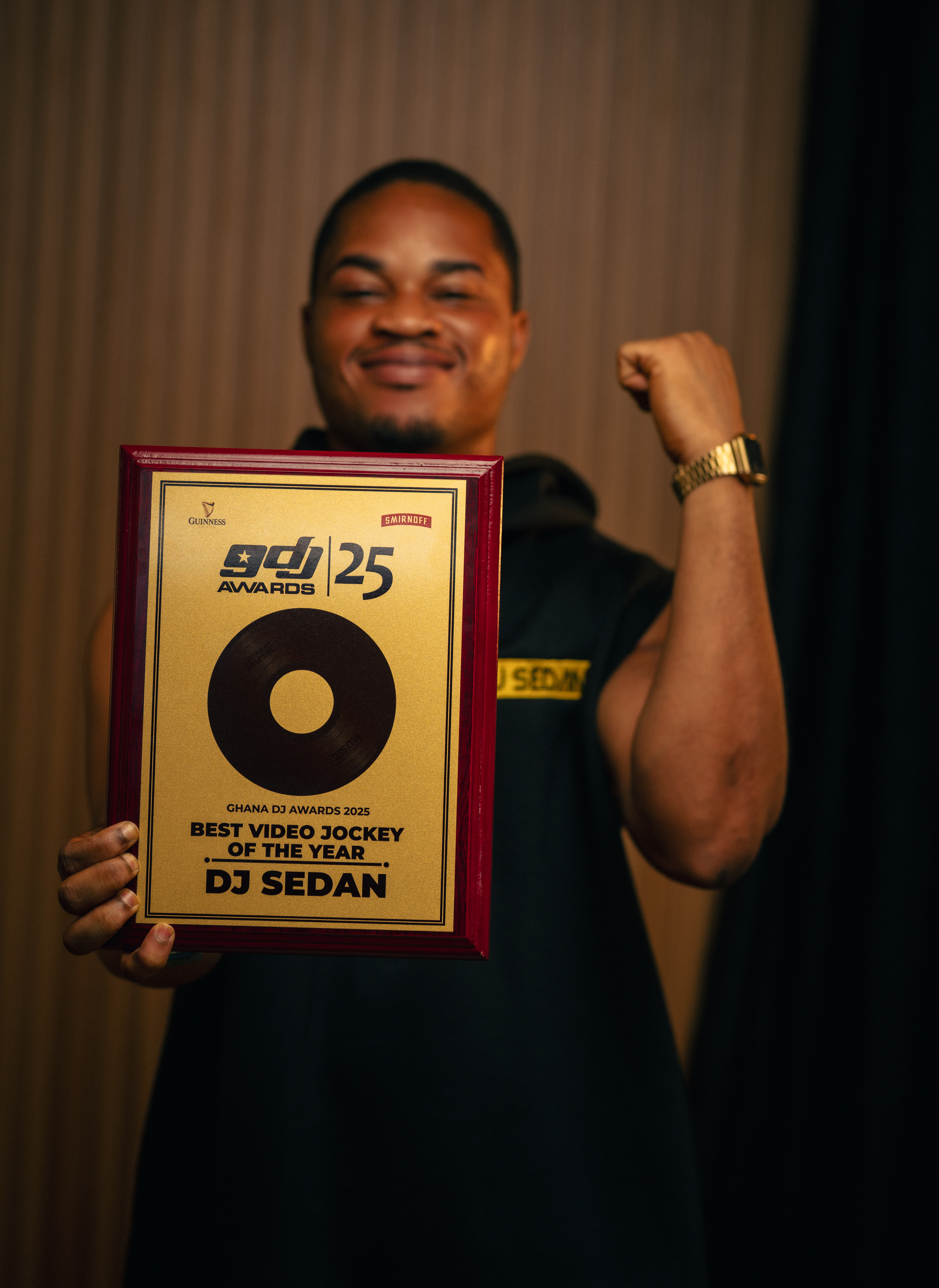 DJ Sedan gallery image 2